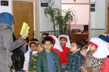 آشنایی کودکان با  فعالیت های  دامپزشکی طبس